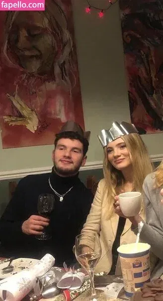 Freya Allan Onlyfans Photo Gallery 