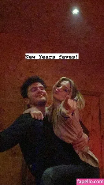 Freya Allan Onlyfans Photo Gallery 