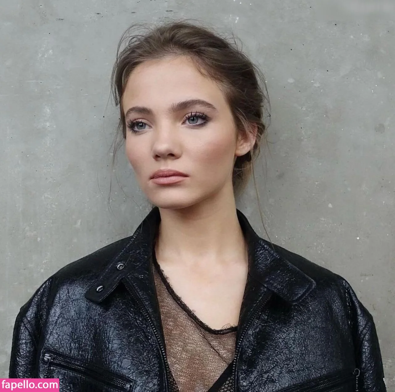 Freya Allan Onlyfans Photo Gallery 