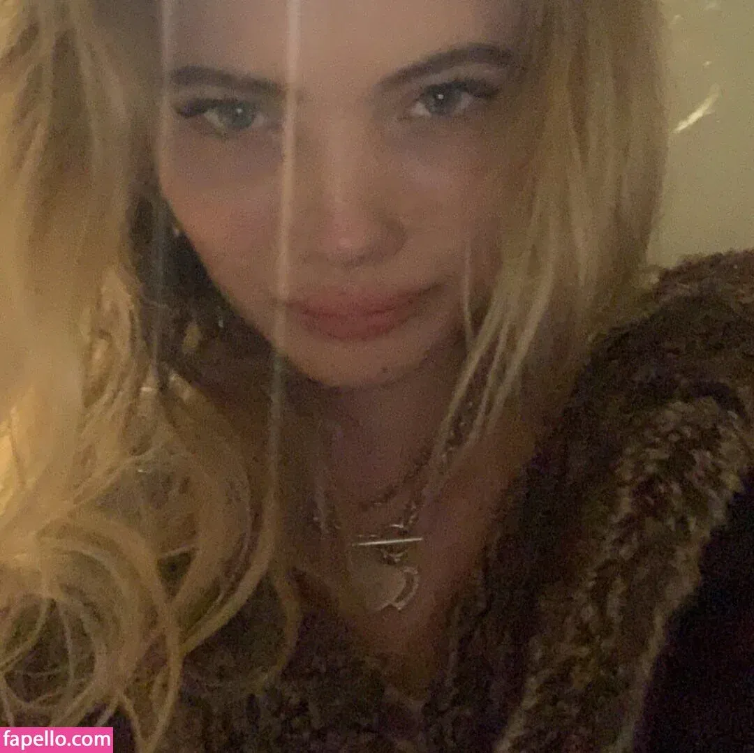 Freya Allan Onlyfans Photo Gallery 