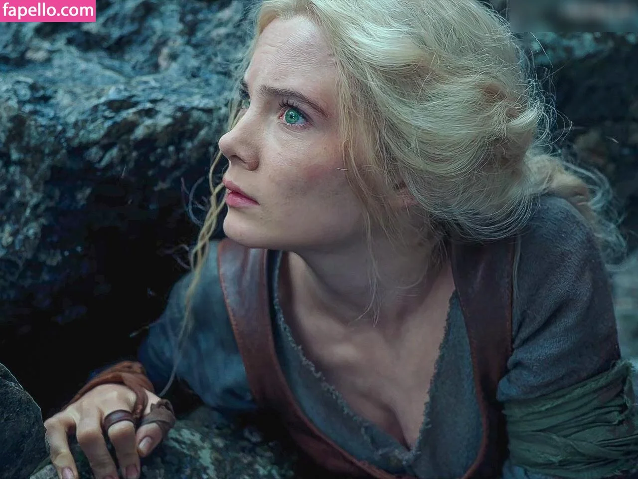 Freya Allan Onlyfans Photo Gallery 