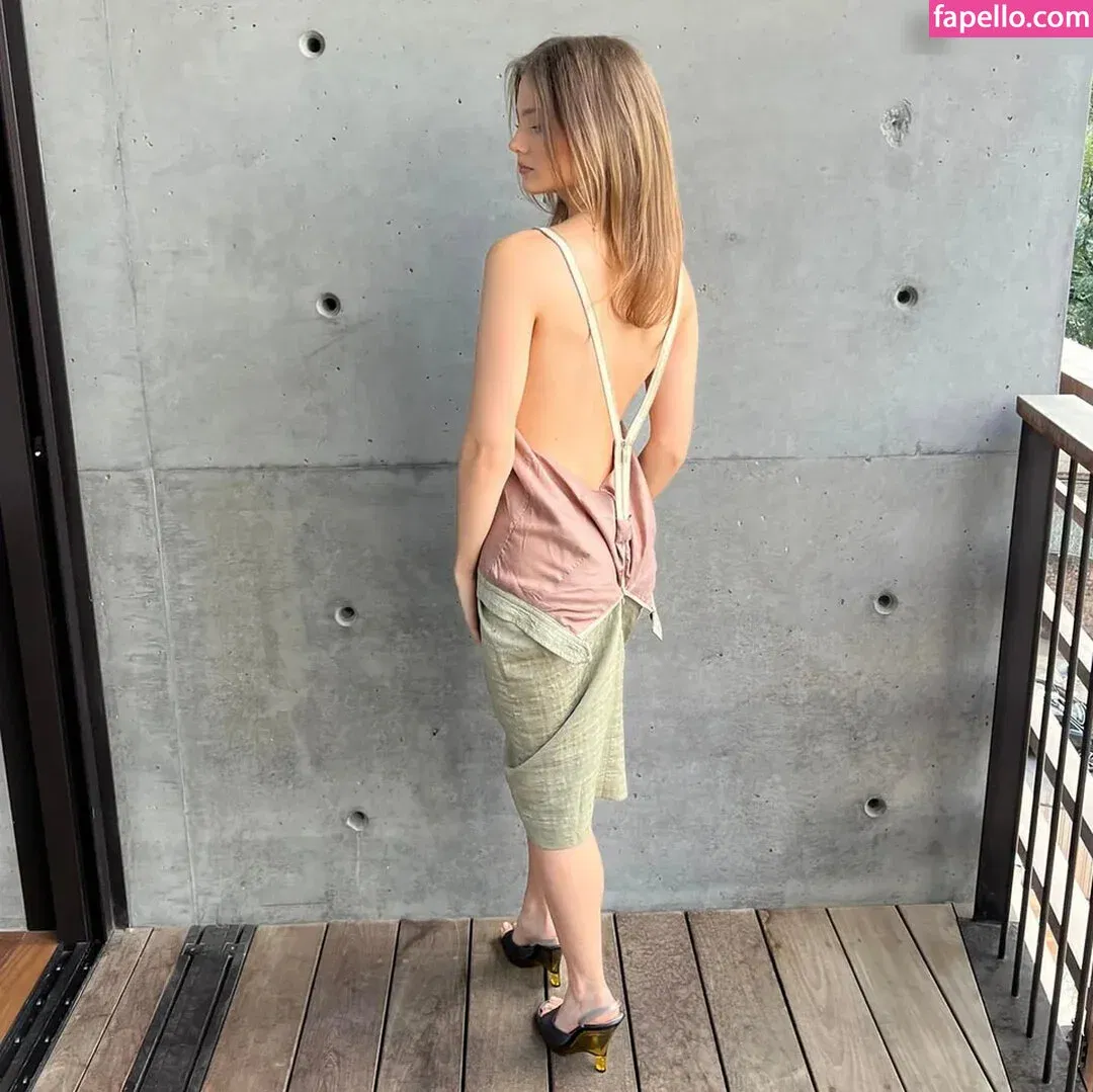 Freya Allan Onlyfans Photo Gallery 