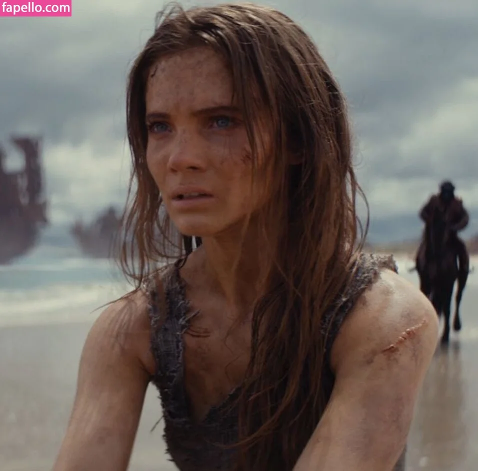 Freya Allan Onlyfans Photo Gallery 