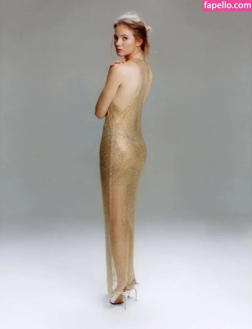 Freya Allan Onlyfans Photo Gallery 