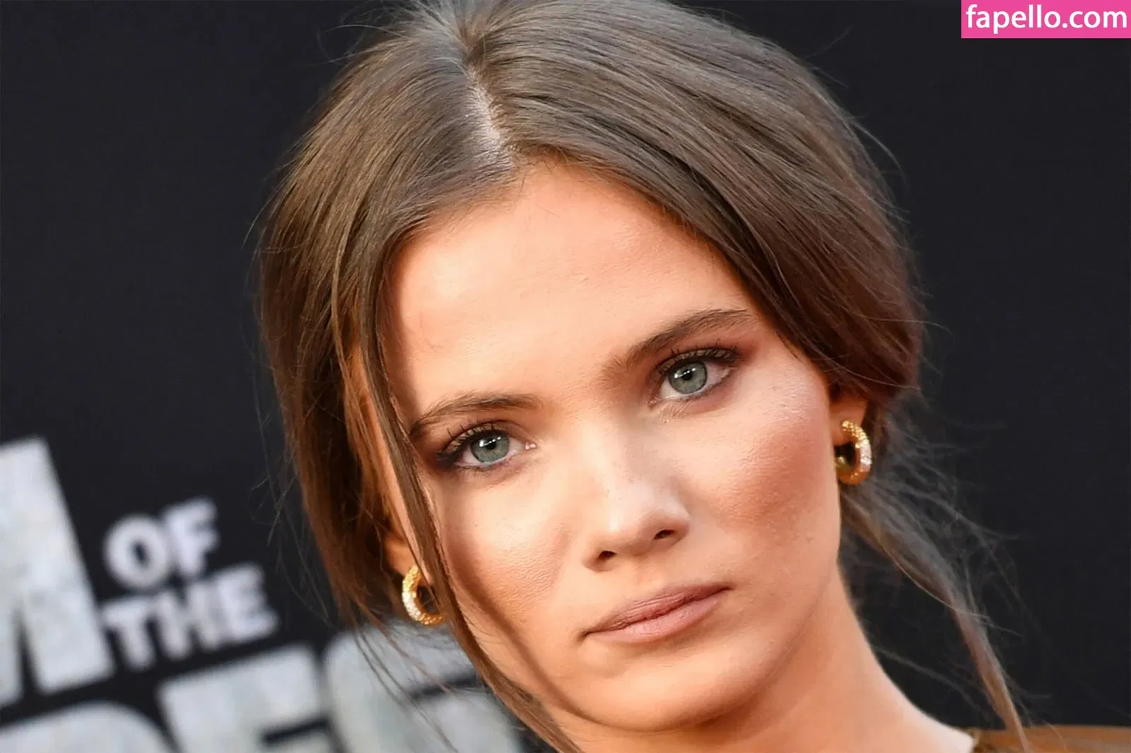 Freya Allan Onlyfans Photo Gallery 