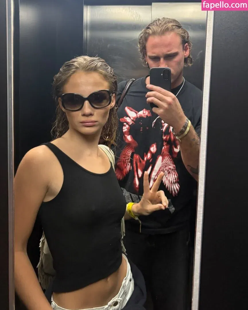 Freya Allan Onlyfans Photo Gallery 