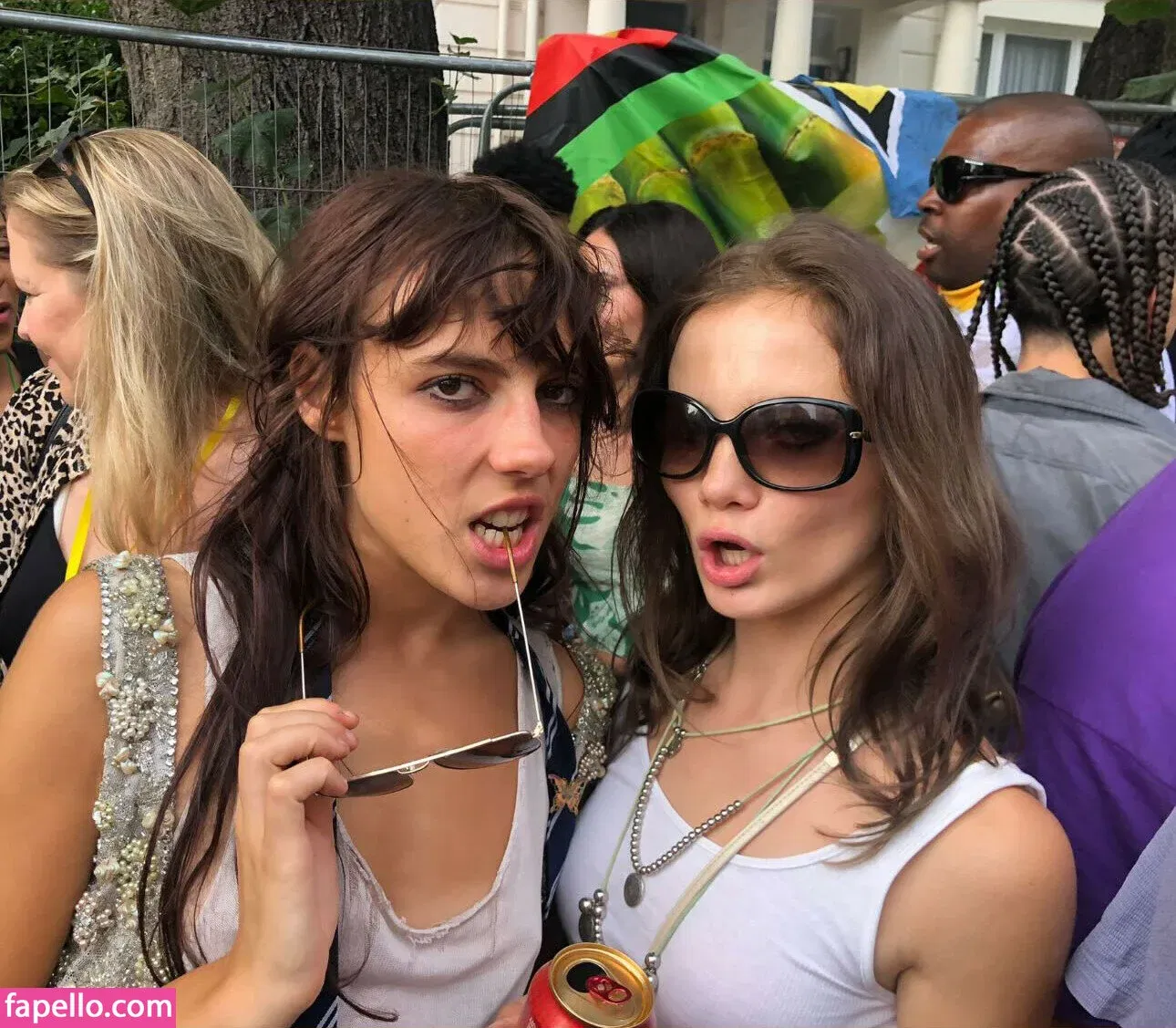 Freya Allan Onlyfans Photo Gallery 