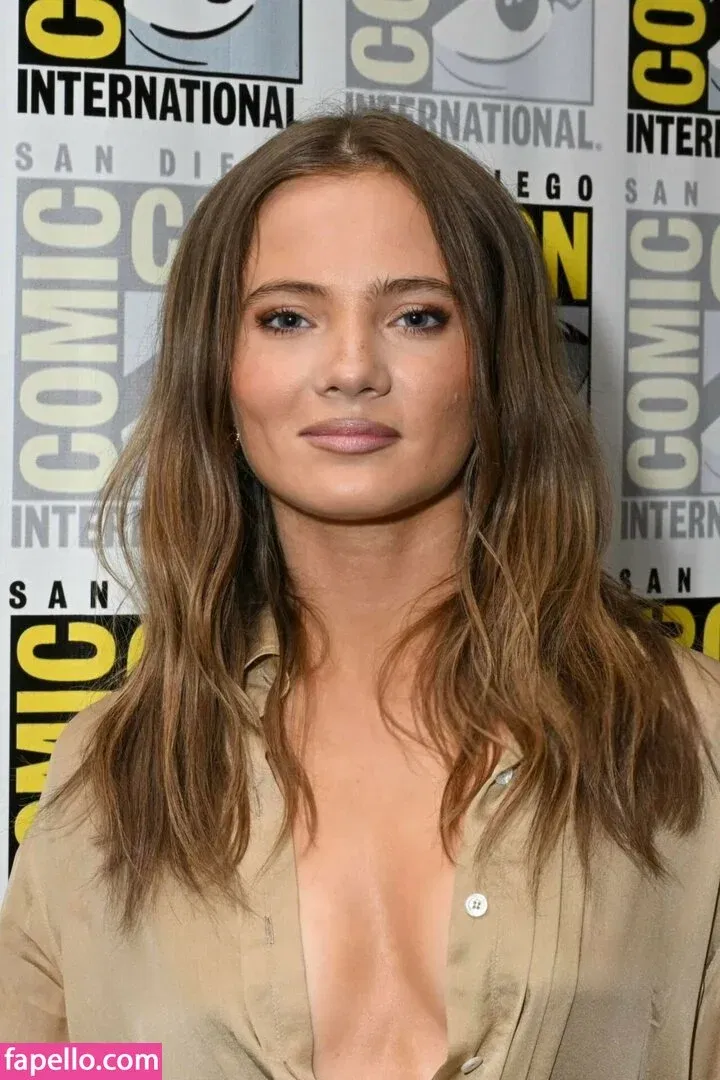 Freya Allan Onlyfans Photo Gallery 