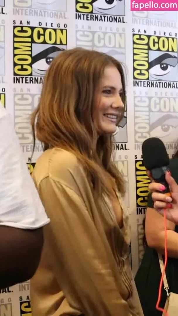 Freya Allan Onlyfans Photo Gallery 