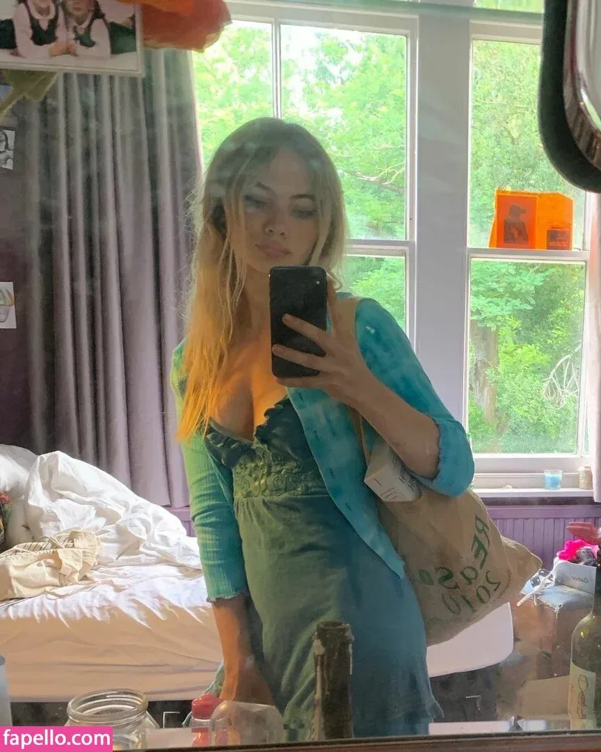 Freya Allan Onlyfans Photo Gallery 