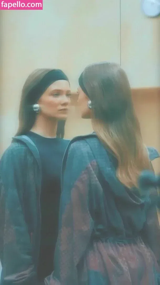 Freya Allan Onlyfans Photo Gallery 