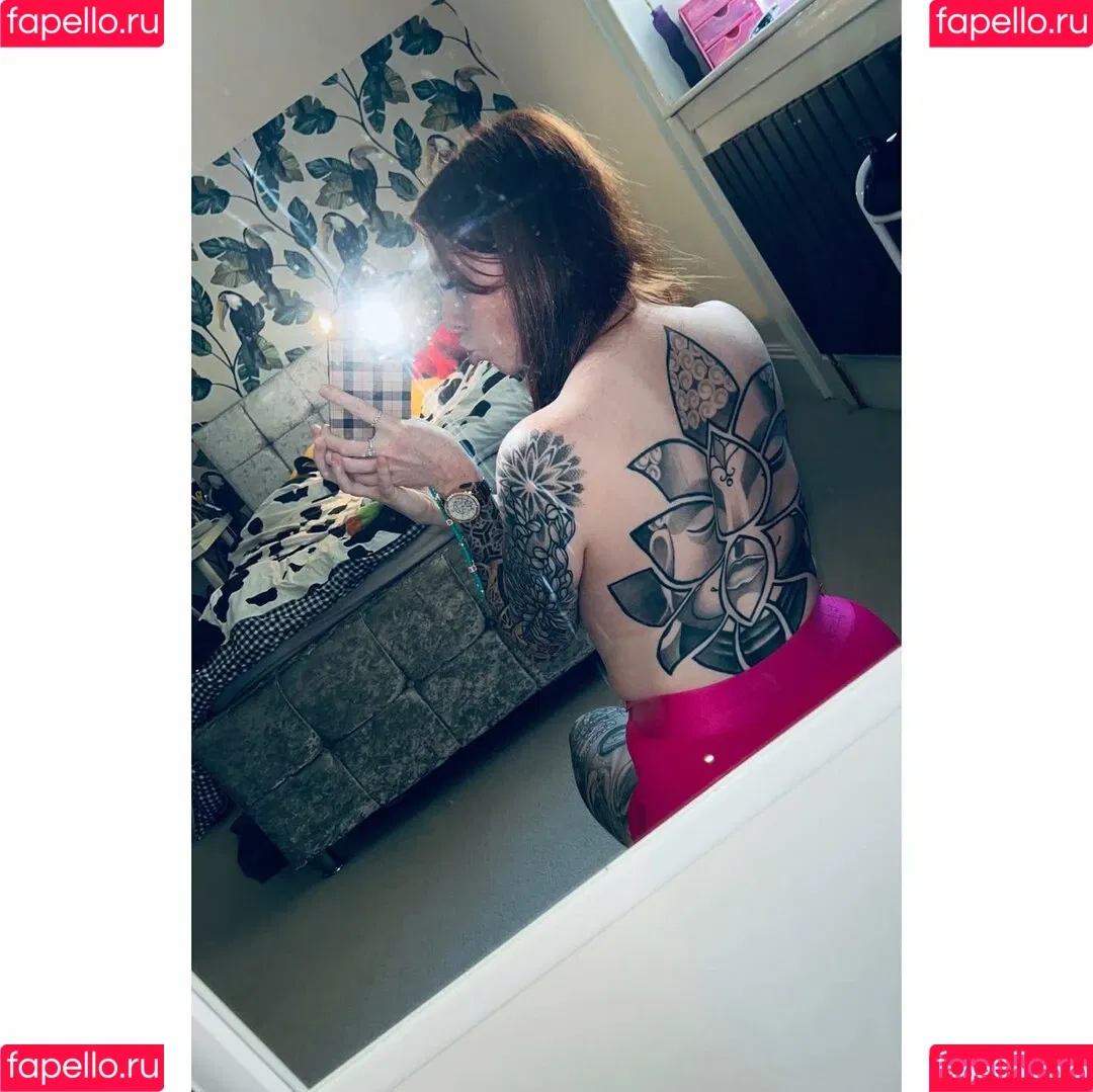 Molly Capper Onlyfans Photo Gallery 