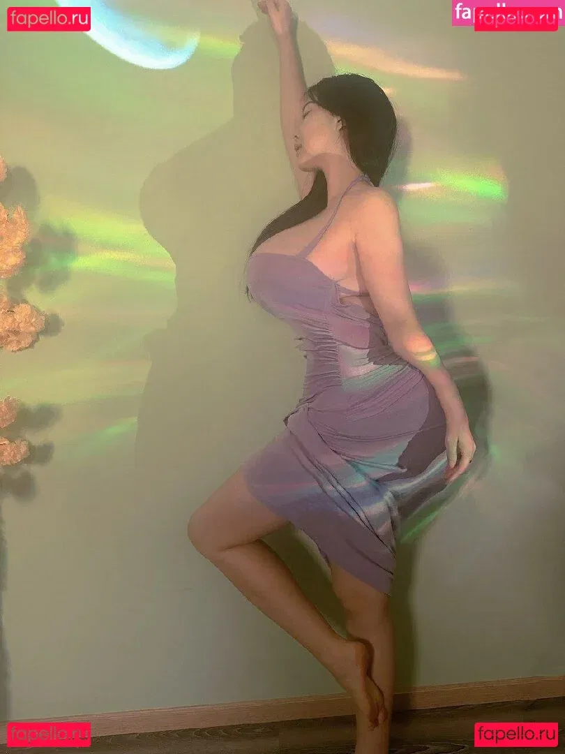 Yi Yang Onlyfans Photo Gallery 