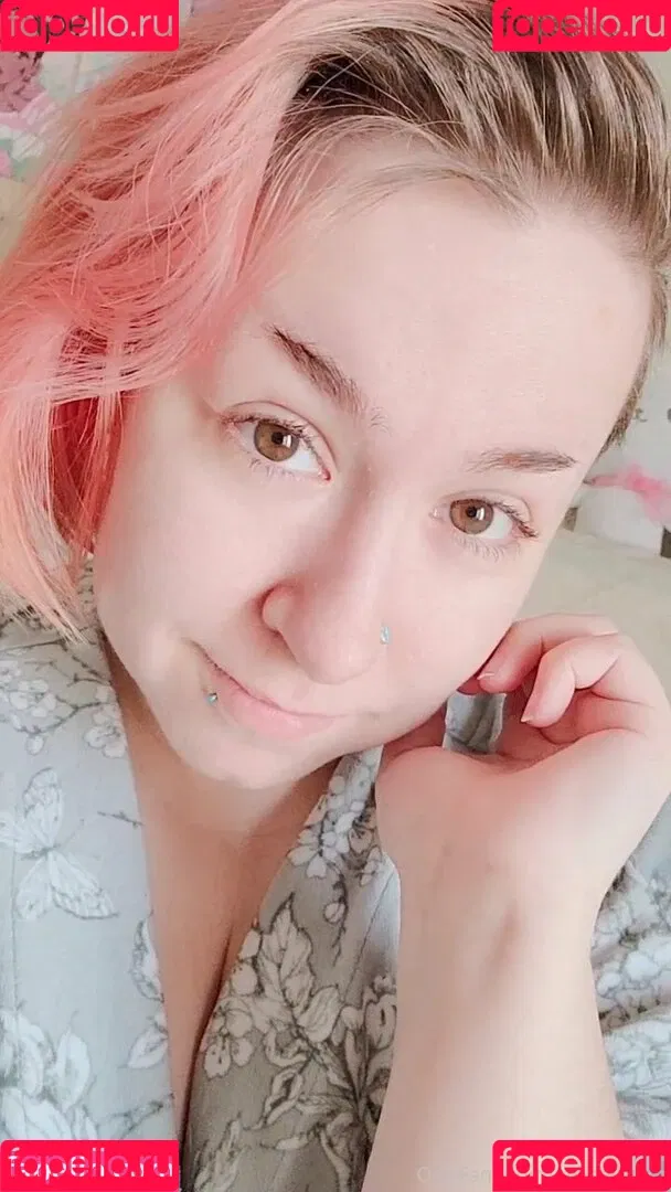 peachyneko Onlyfans Photo Gallery 
