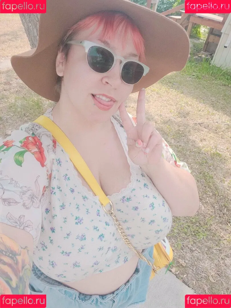 peachyneko Onlyfans Photo Gallery 