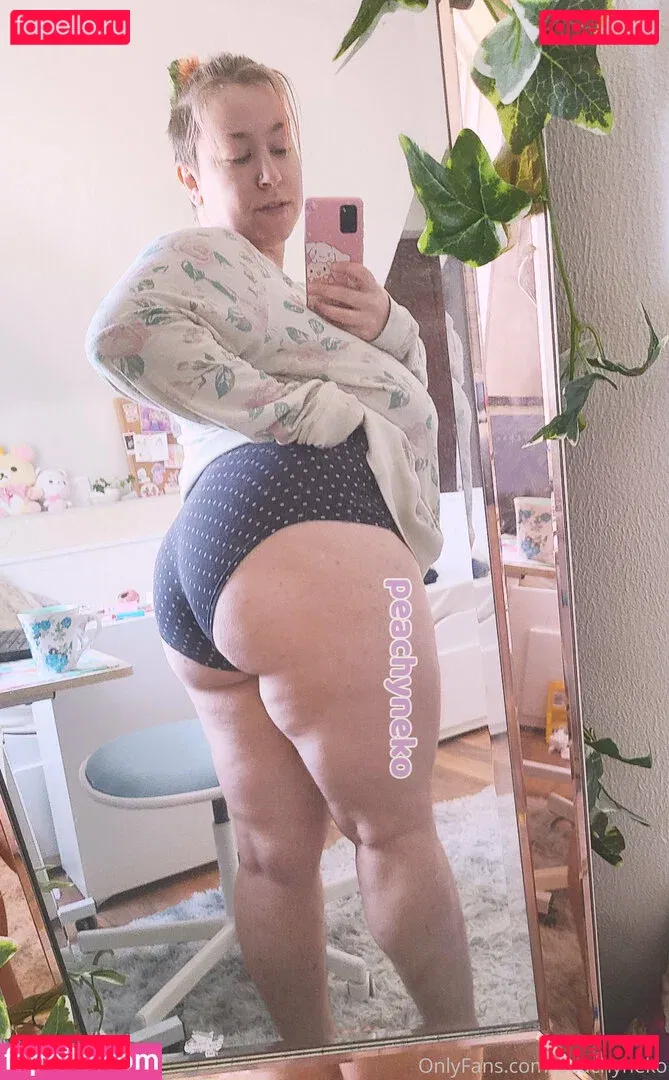 peachyneko Onlyfans Photo Gallery 