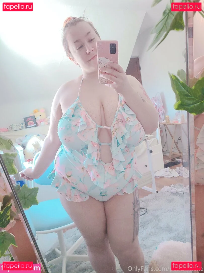 peachyneko Onlyfans Photo Gallery 