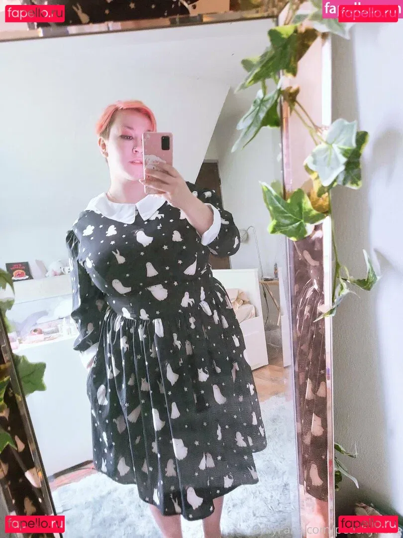 peachyneko Onlyfans Photo Gallery 