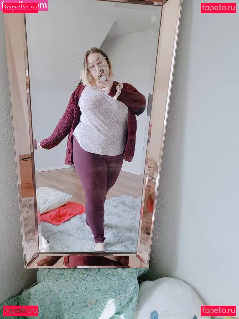 peachyneko Onlyfans Photo Gallery 