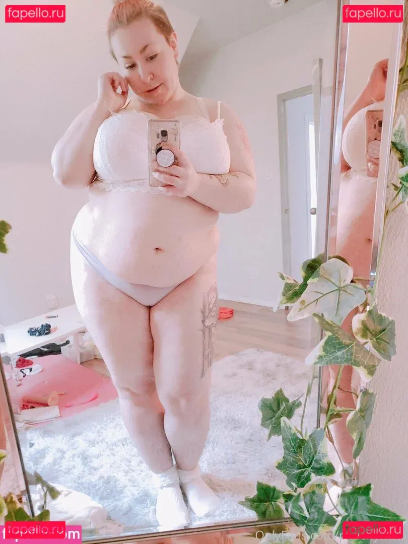 peachyneko Onlyfans Photo Gallery 