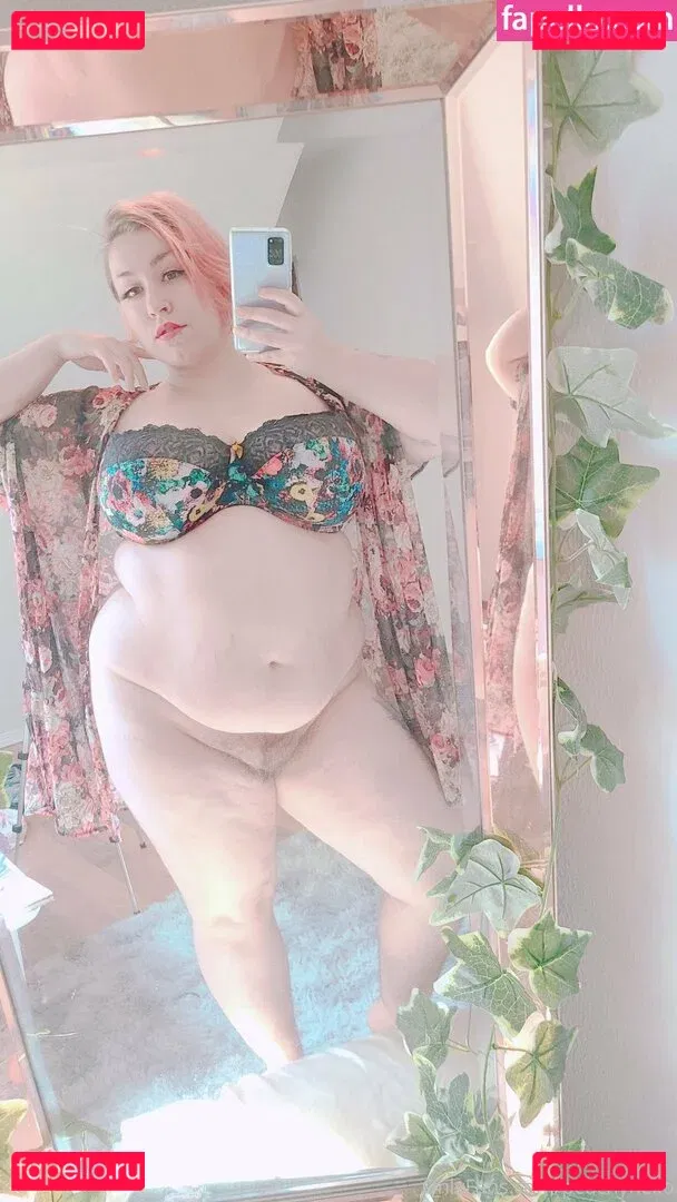 peachyneko Onlyfans Photo Gallery 