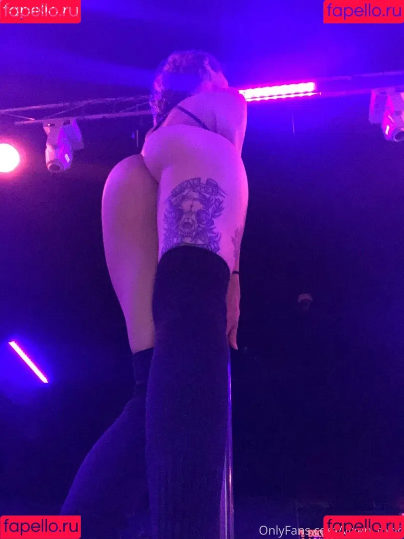 rynnreverie Onlyfans Photo Gallery 