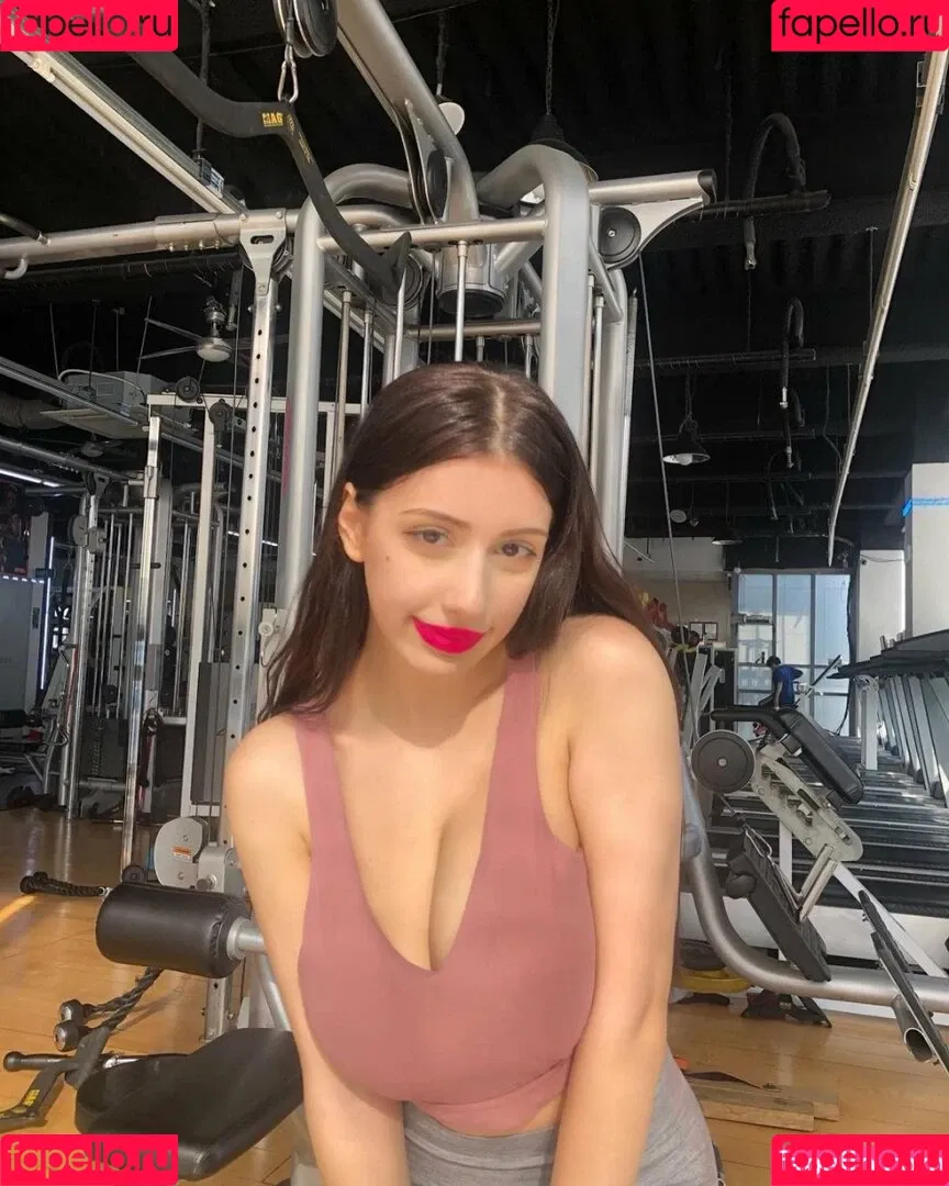 Gym Couple Onlyfans Photo Gallery 