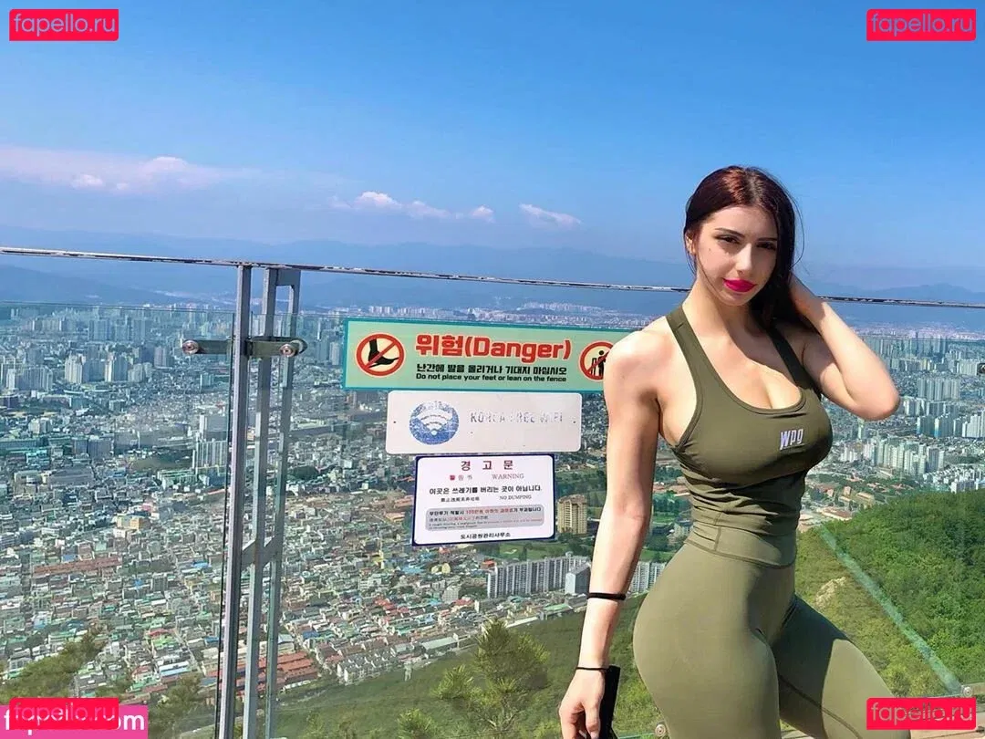 Gym Couple Onlyfans Photo Gallery 