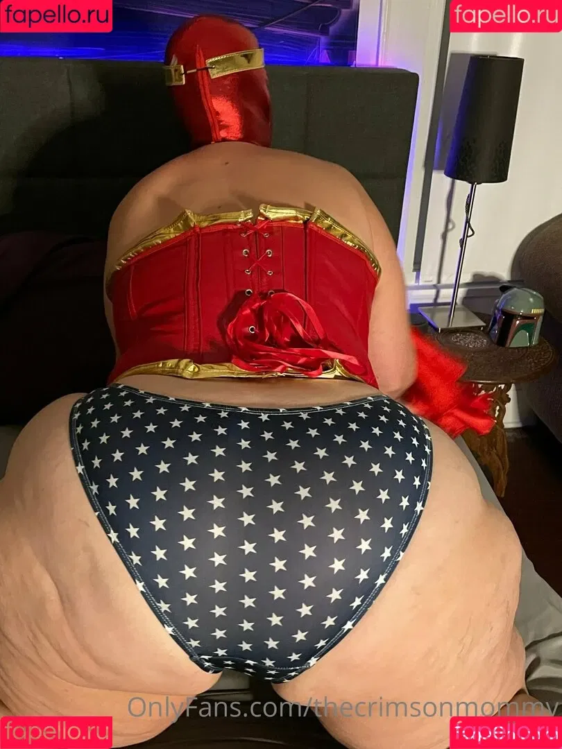 thecrimsonmommy Onlyfans Photo Gallery 