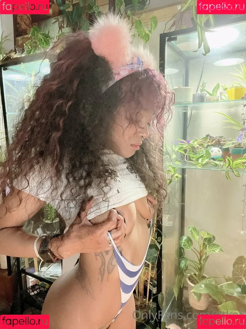 qtkek Onlyfans Photo Gallery 