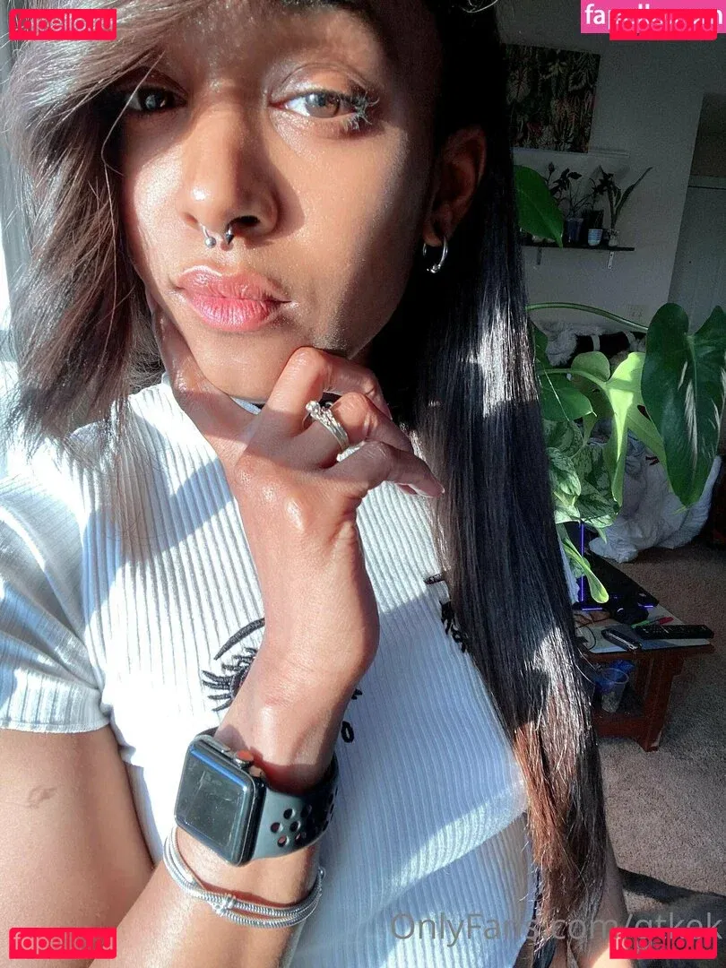 qtkek Onlyfans Photo Gallery 