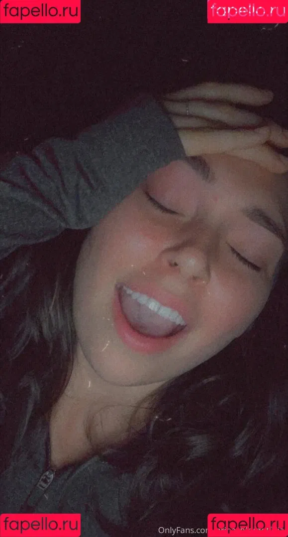 erinashfordofficial Onlyfans Photo Gallery 