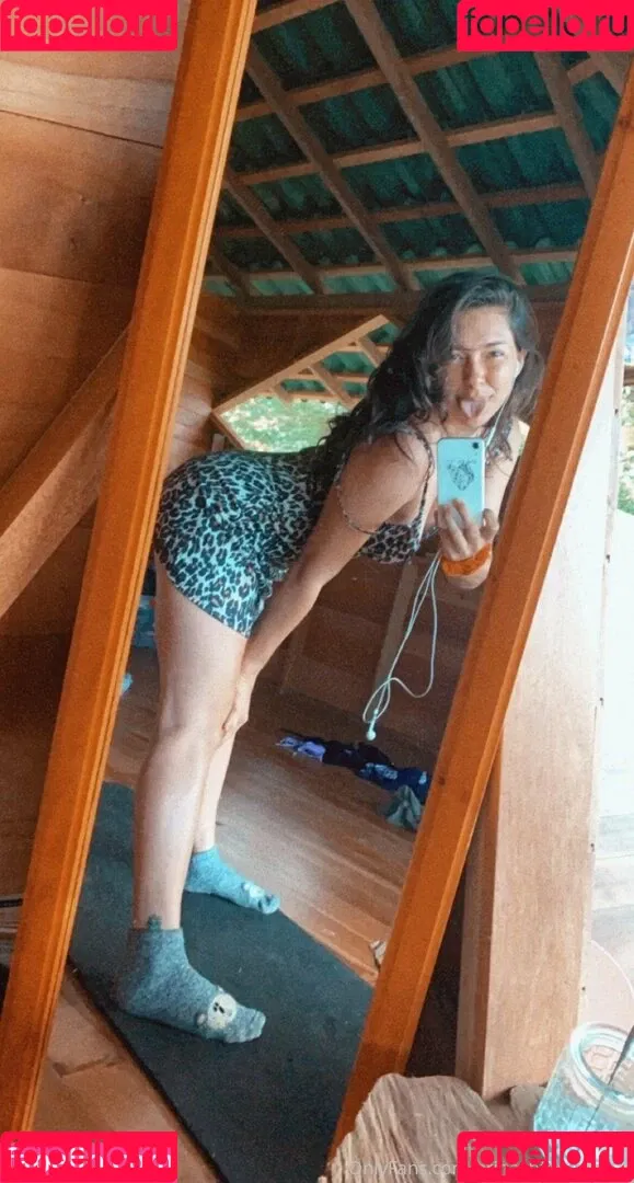 erinashfordofficial Onlyfans Photo Gallery 