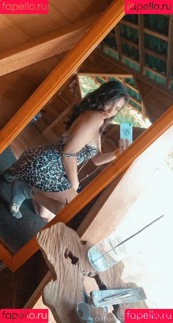 erinashfordofficial Onlyfans Photo Gallery 