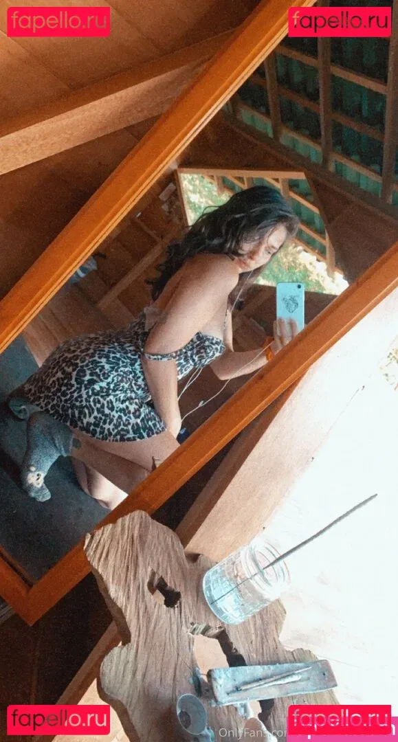 erinashfordofficial Onlyfans Photo Gallery 