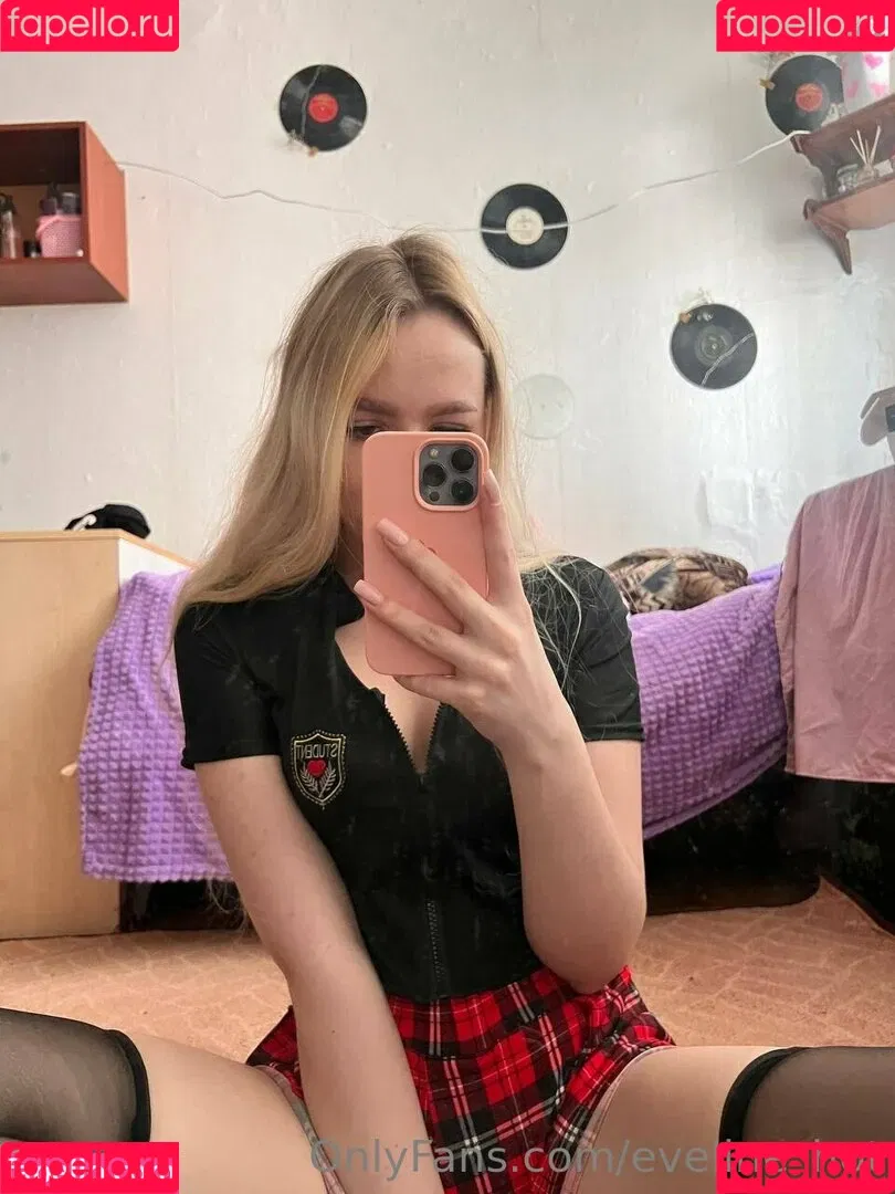 eveline_hot Onlyfans Photo Gallery 