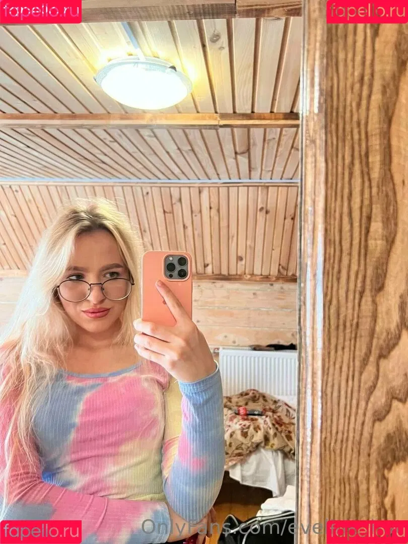 eveline_hot Onlyfans Photo Gallery 
