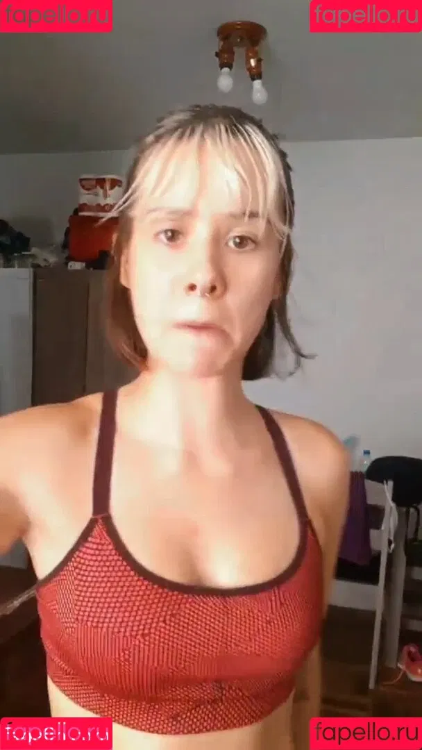 Julia K Barni Onlyfans Photo Gallery 