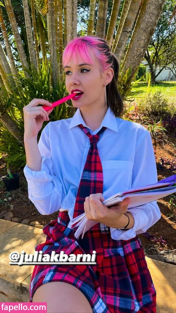 Julia K Barni Onlyfans Photo Gallery 