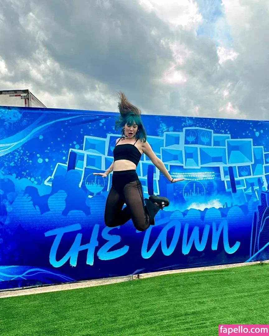 Julia K Barni Onlyfans Photo Gallery 