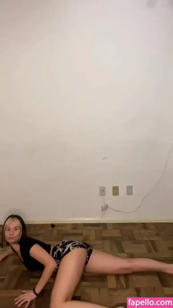 Julia K Barni Onlyfans Photo Gallery 