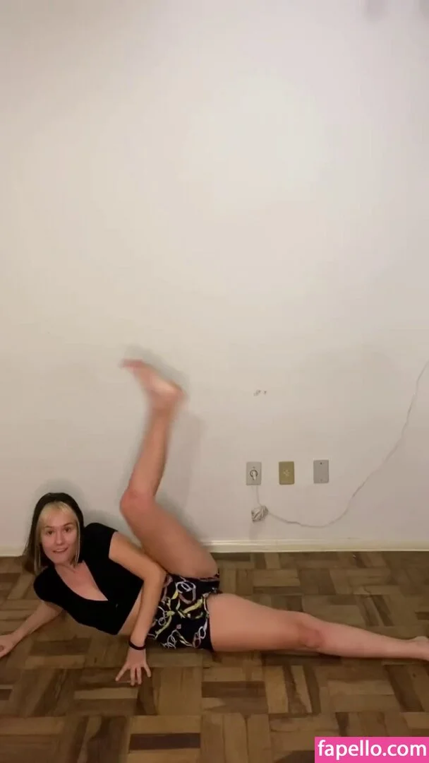 Julia K Barni Onlyfans Photo Gallery 