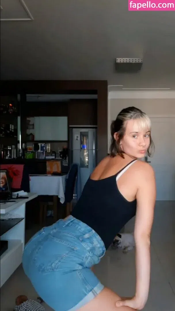 Julia K Barni Onlyfans Photo Gallery 