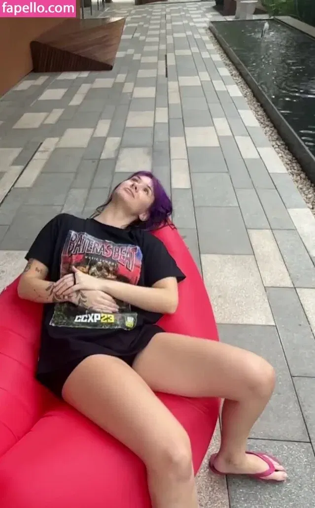 Julia K Barni Onlyfans Photo Gallery 