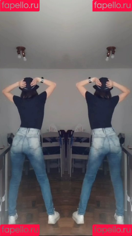 Julia K Barni Onlyfans Photo Gallery 