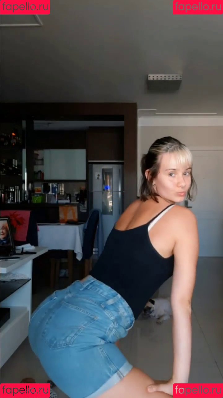 Julia K Barni Onlyfans Photo Gallery 