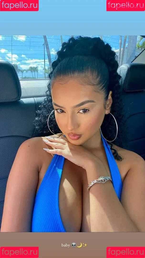 Lucero Crystal Onlyfans Photo Gallery 