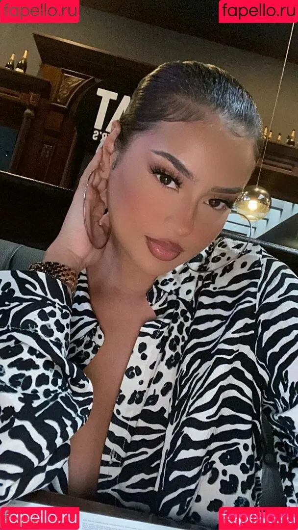 Lucero Crystal Onlyfans Photo Gallery 