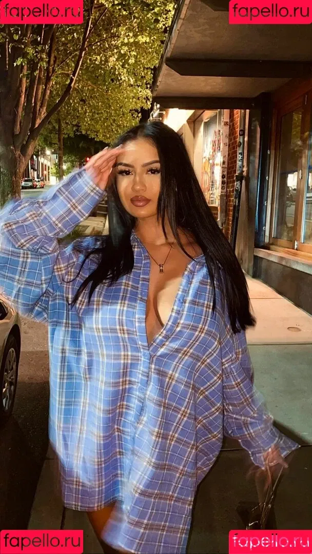 Lucero Crystal Onlyfans Photo Gallery 