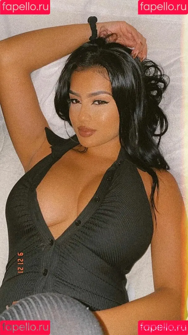 Lucero Crystal Onlyfans Photo Gallery 